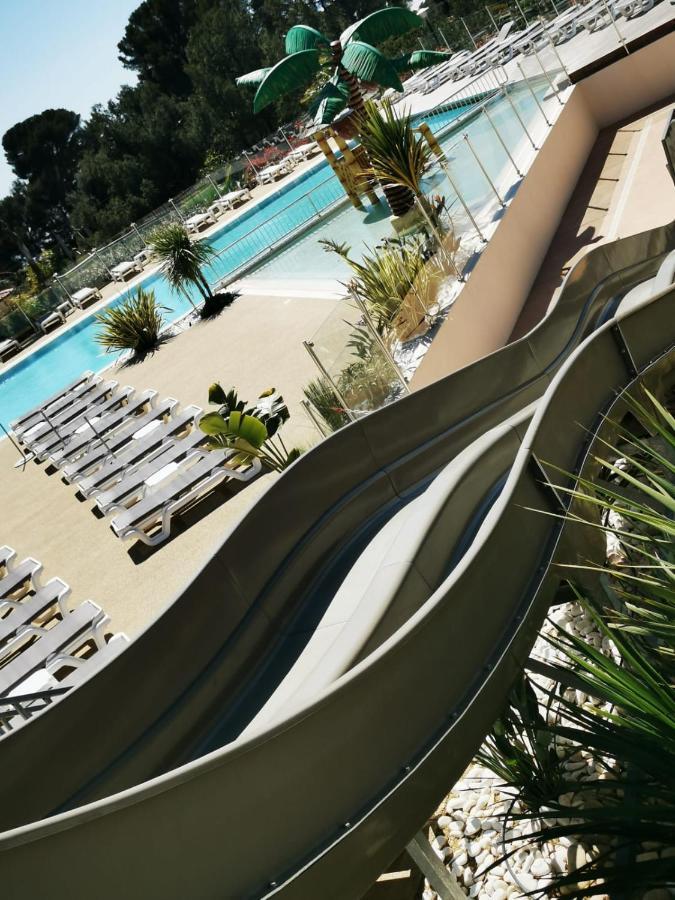 Mobil Home Neuf Camping L Ile Dor Plage St Raphael Avec Piscine Saint-Raphaël Dış mekan fotoğraf